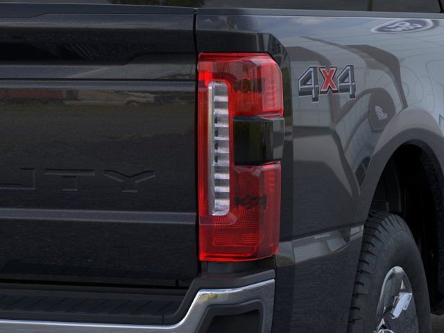 New 2026 Ford F350 Lariat image 21