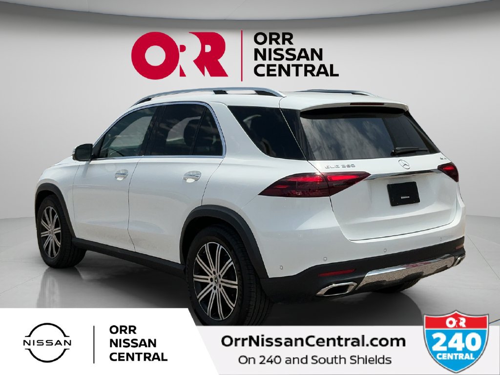 Used 2026 Mercedes-Benz GLE 350 4MATIC w/ Driver Assistance Package image 7
