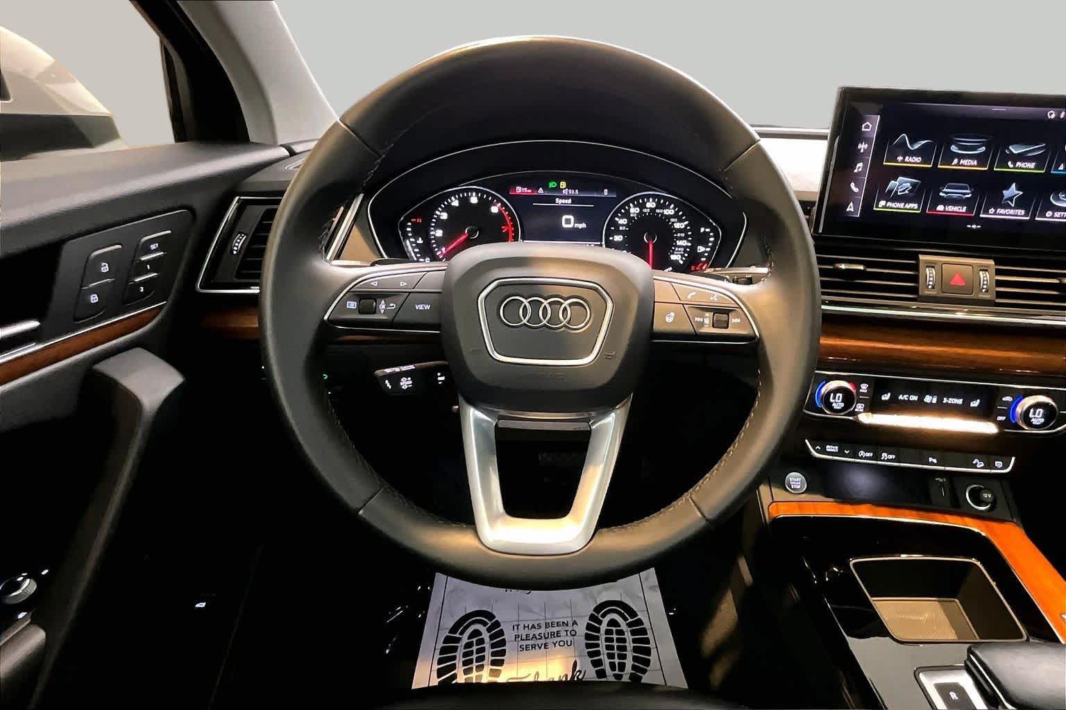 Certified 2023 Audi Q5 2.0T Premium w/ Convenience Package AWD/4WD image 6