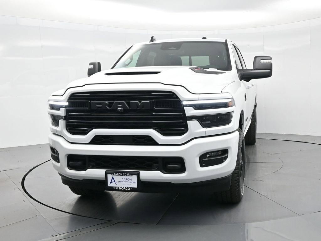 New 2026 RAM 2500 Laramie AWD/4WD image 3
