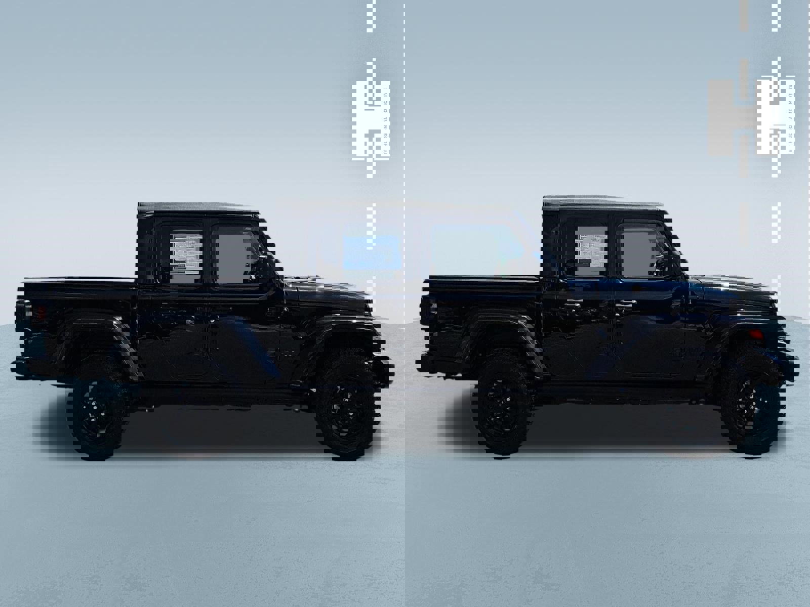 Used 2022 Jeep Gladiator Sport AWD/4WD image 2