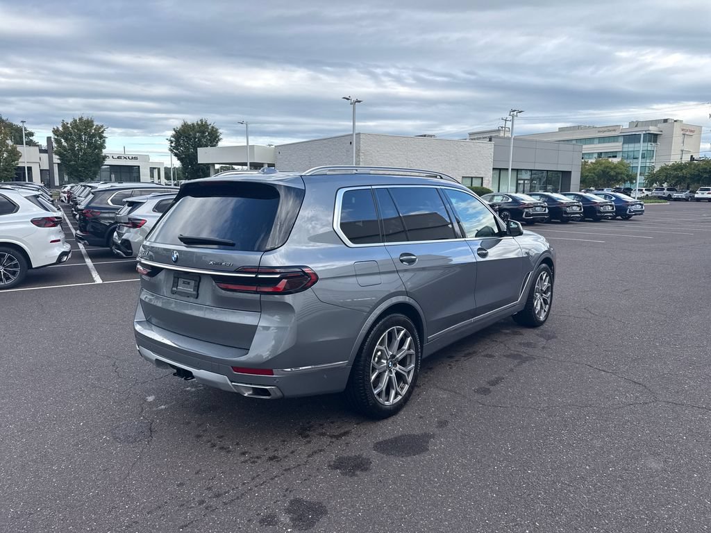 Used 2026 BMW X7 xDrive40i AWD/4WD image 5