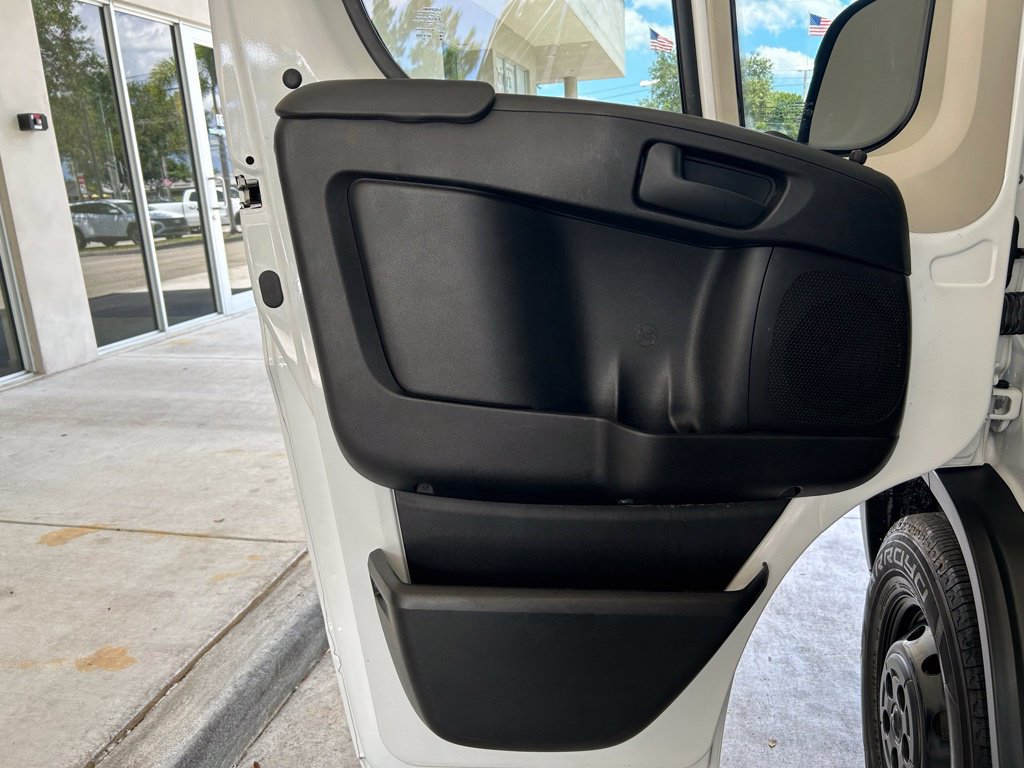 Used 2022 RAM ProMaster 2500 w/ Safety Group (A) FWD image 33