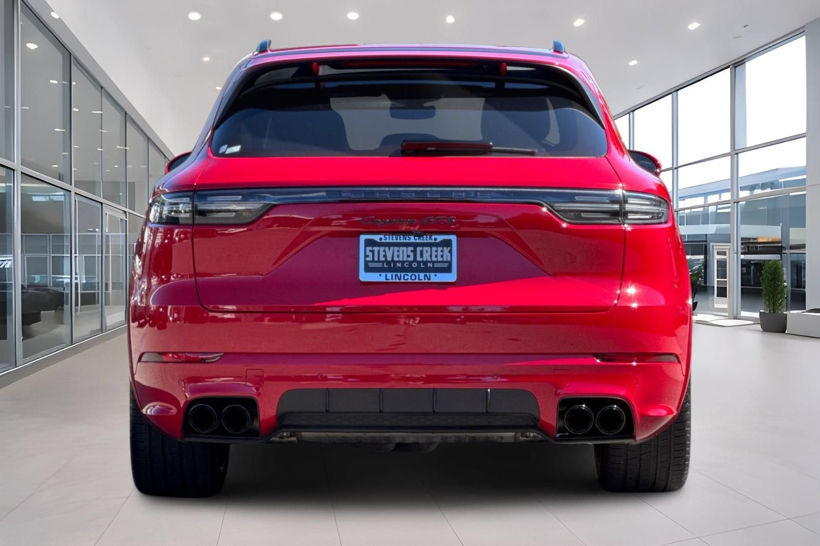 Used 2022 Porsche Cayenne GTS AWD/4WD image 5