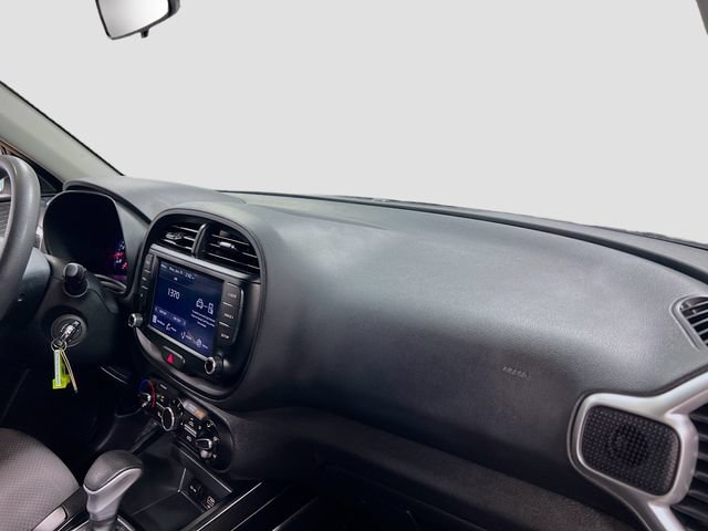 Certified 2022 Kia Soul LX FWD image 27