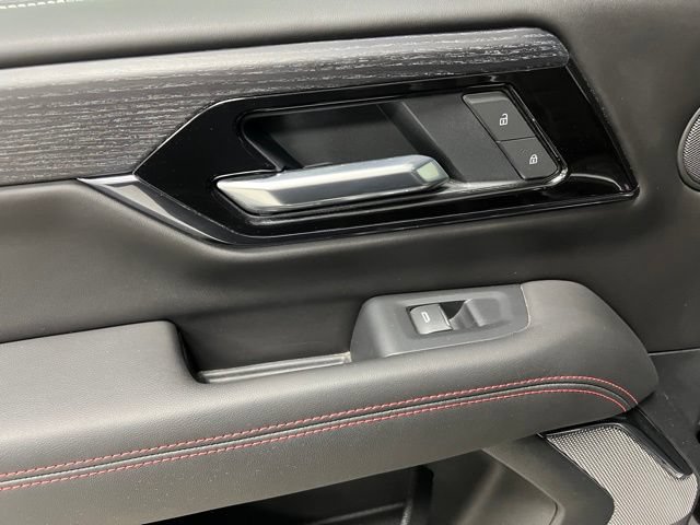 Used 2025 GMC Yukon AT4 Ultimate w/ LPO, Floor Liner Package AWD/4WD image 46