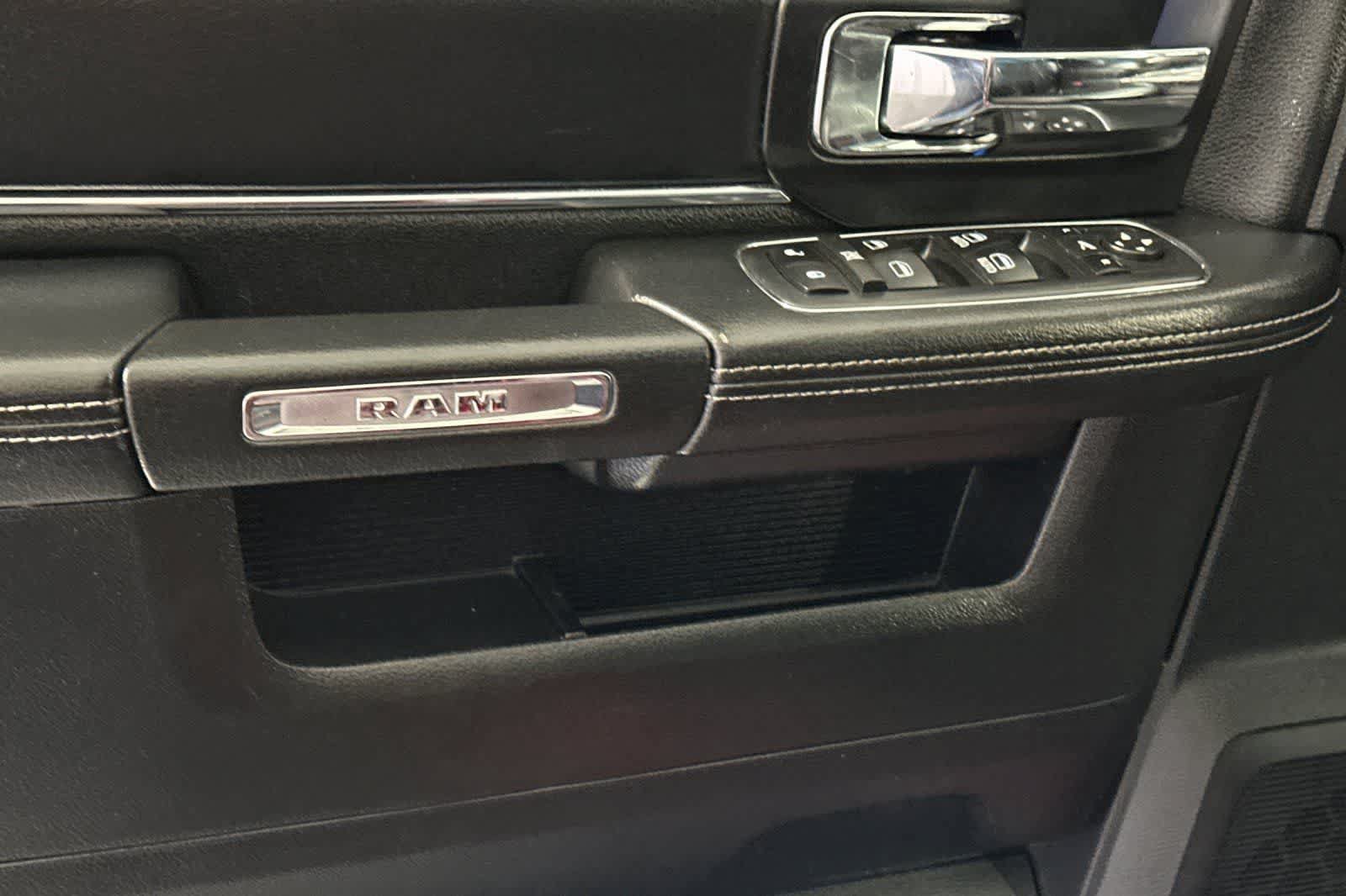 Used 2017 RAM 2500 Laramie w/ Sport Appearance Group AWD/4WD image 13