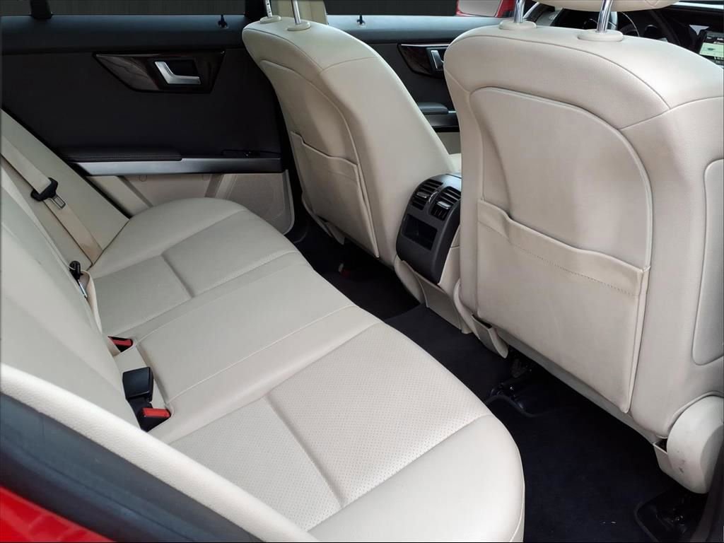 Used 2015 Mercedes-Benz GLK 350 2WD image 18