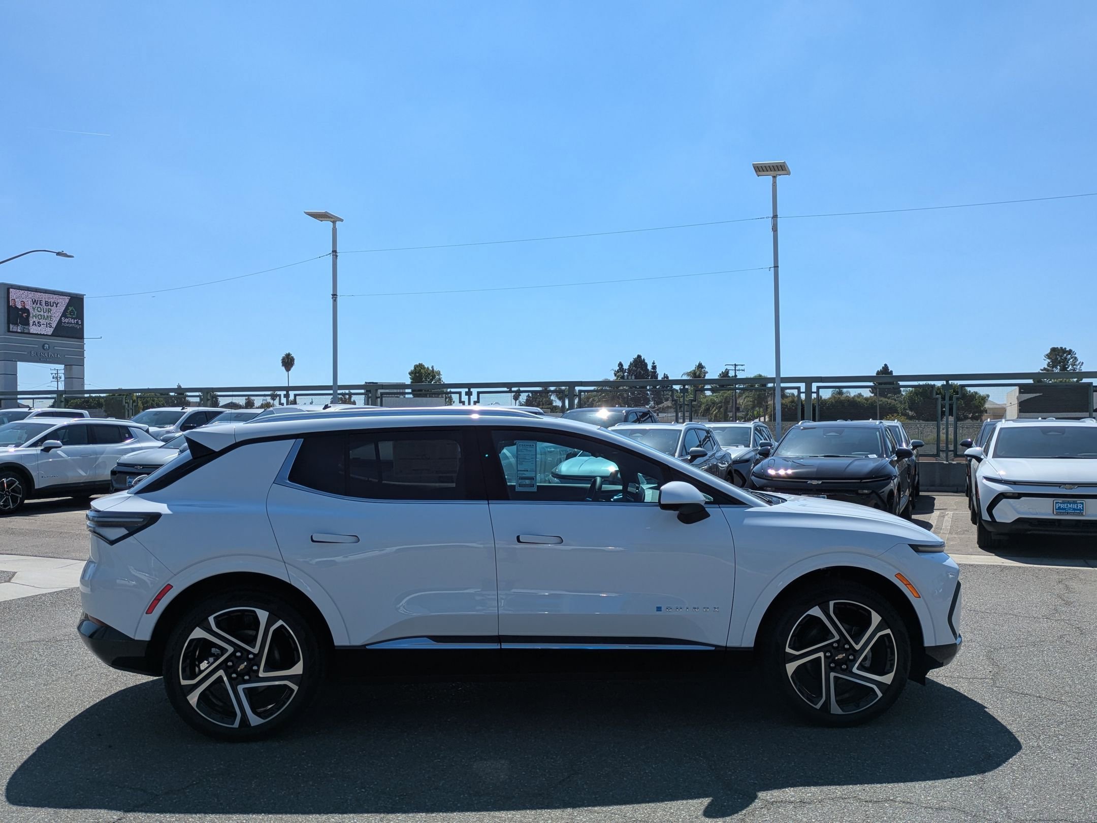 New 2026 Chevrolet Equinox EV LT w/ Convenience Package II image 6