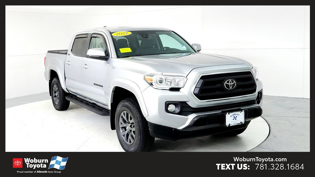 Certified 2022 Toyota Tacoma SR5 AWD/4WD image 1
