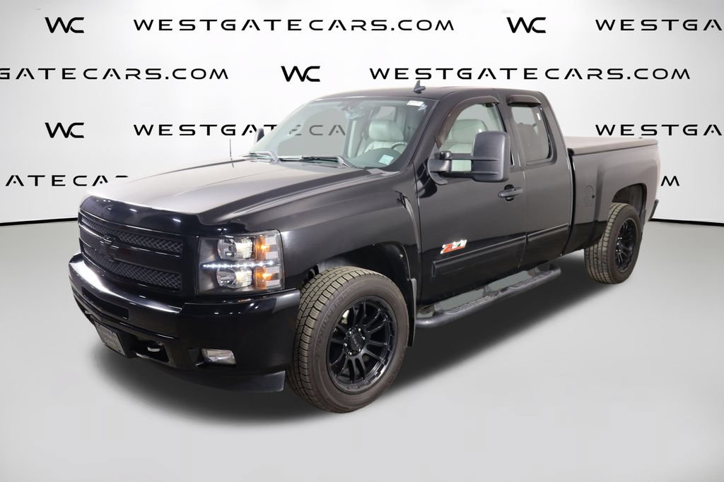 Used 2010 Chevrolet Silverado 1500 LTZ w/ Z71 Appearance Package AWD/4WD image 1
