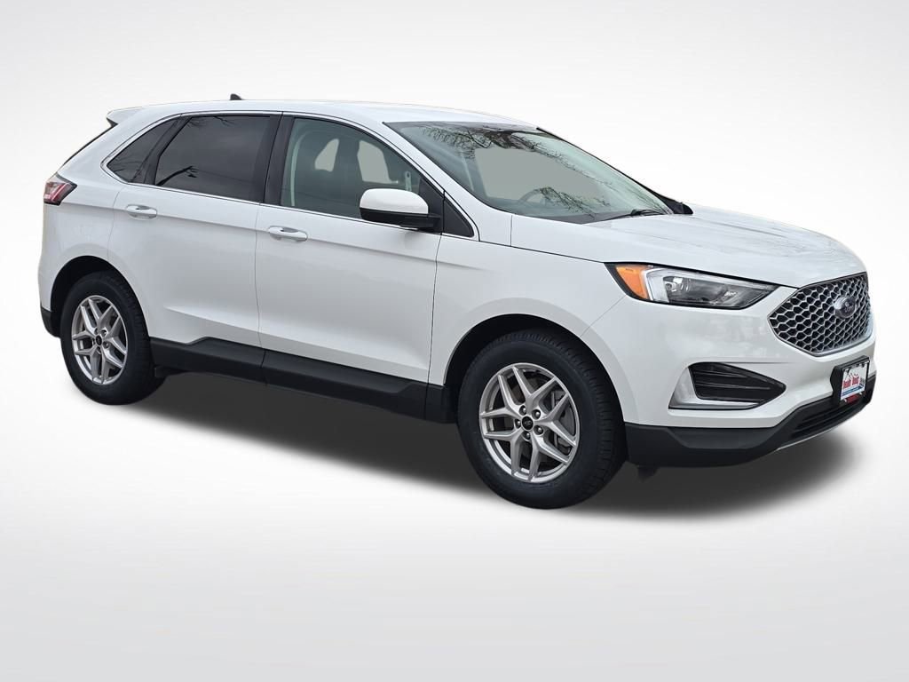 Used 2024 Ford Edge SEL image 8