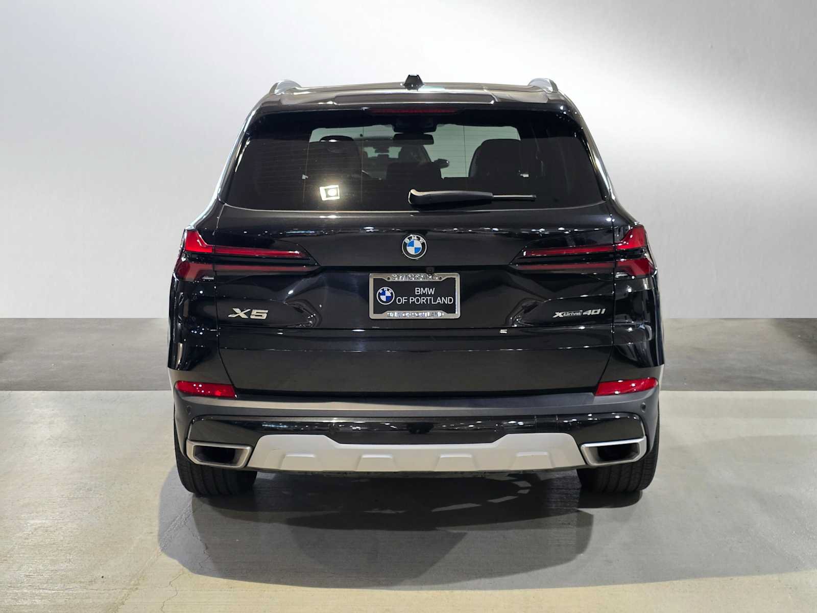 Used 2026 BMW X5 xDrive40i w/ Climate Comfort Package AWD/4WD image 4