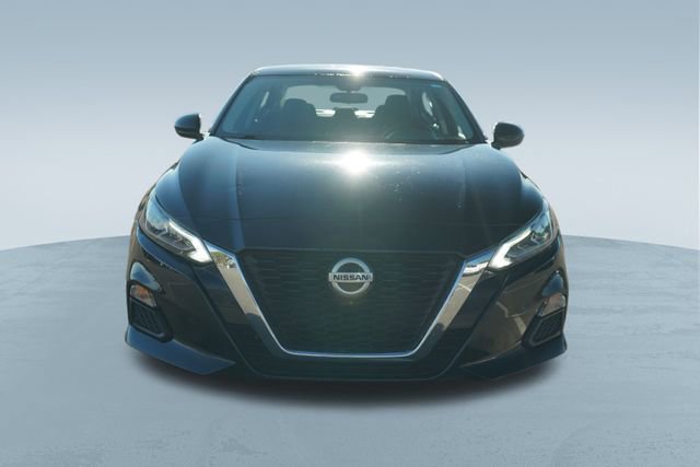 Used 2022 Nissan Altima 2.5 SV image 2