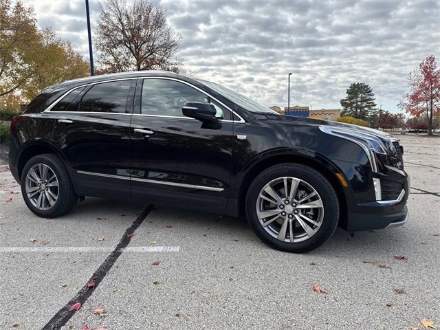 Certified 2025 Cadillac XT5 Premium Luxury image 7