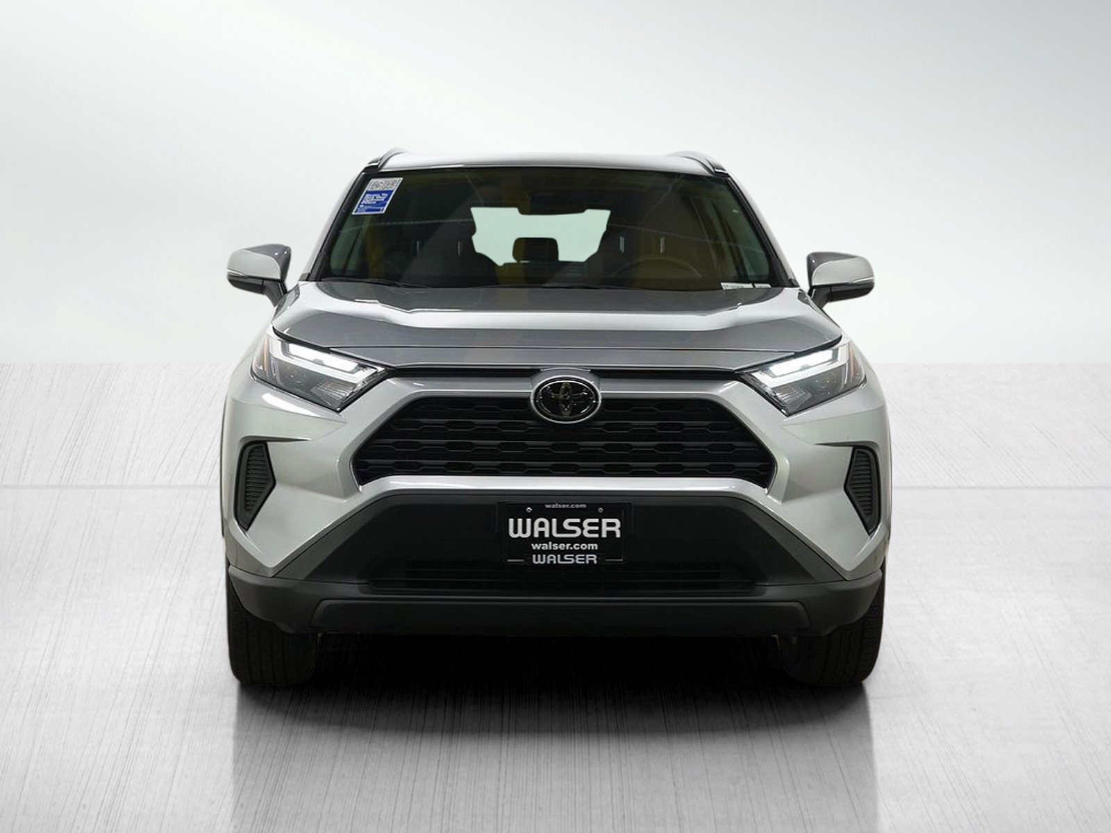 Used 2025 Toyota RAV4 XLE image 8
