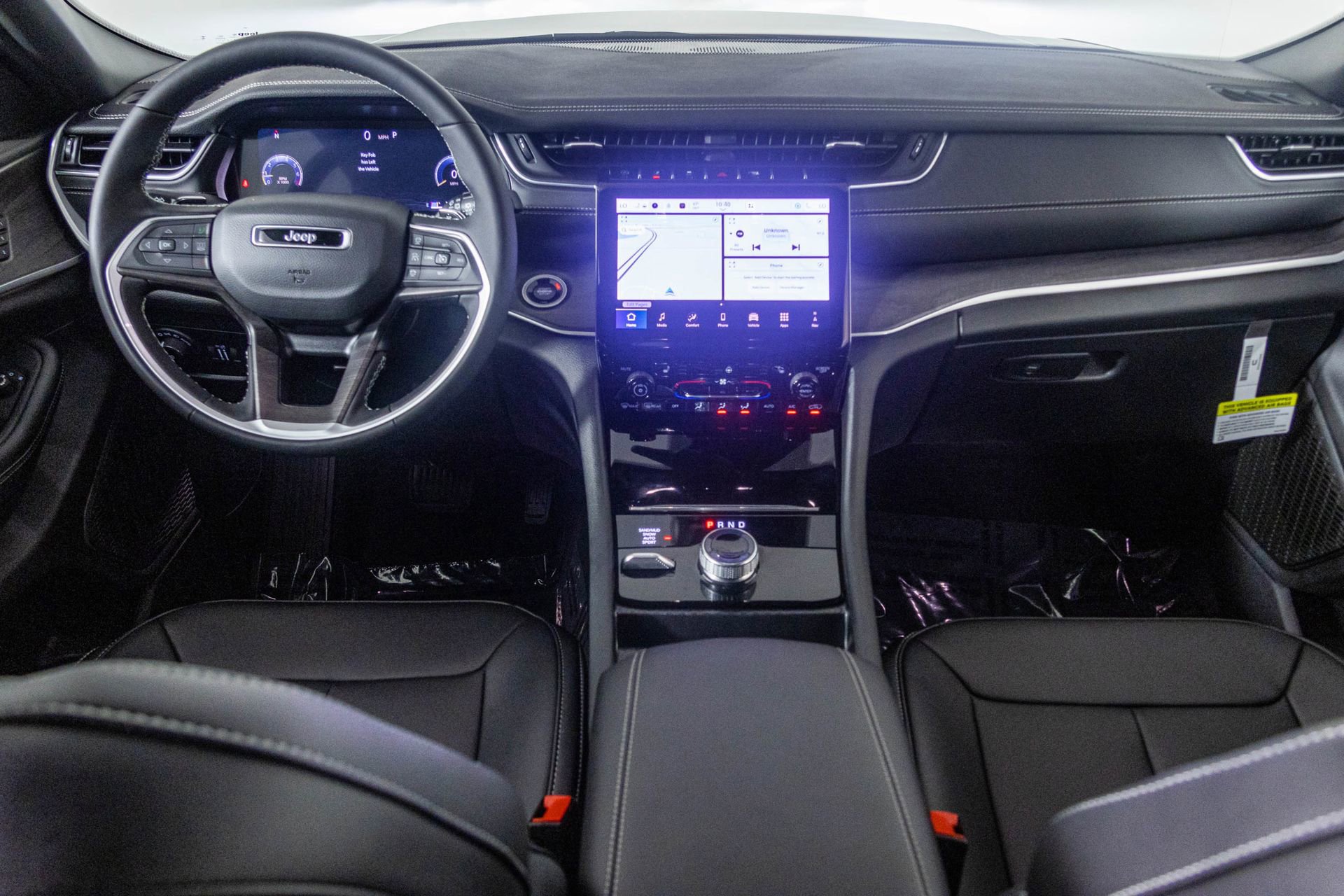 New 2025 Jeep Grand Cherokee Limited image 4