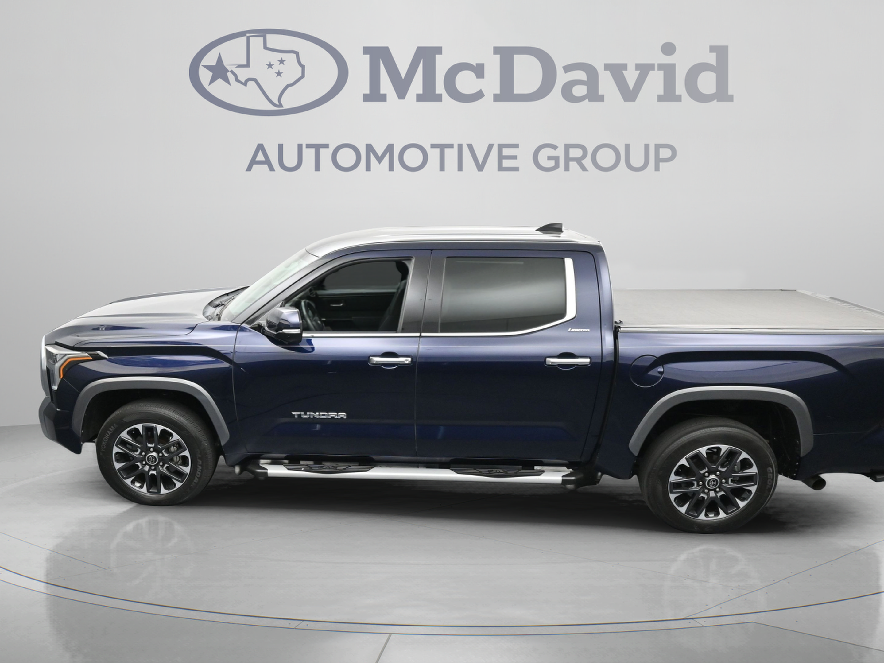 Used 2023 Toyota Tundra Limited AWD/4WD image 35