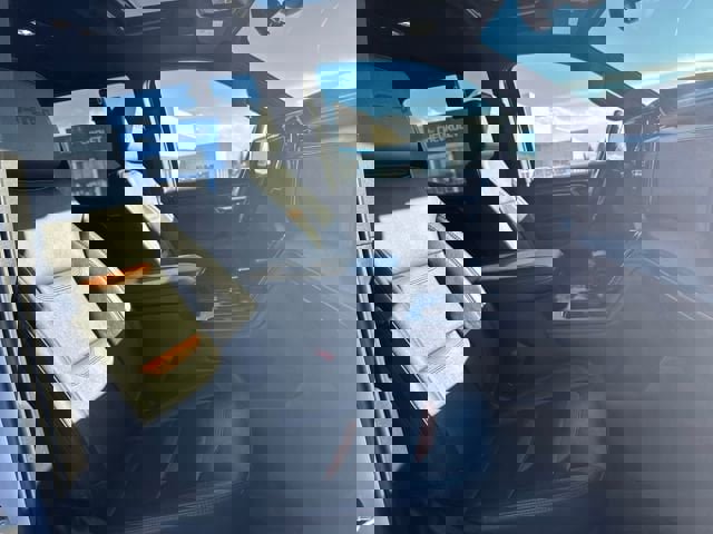 Used 2024 GMC Sierra 1500 AT4 w/ Technology Package image 23