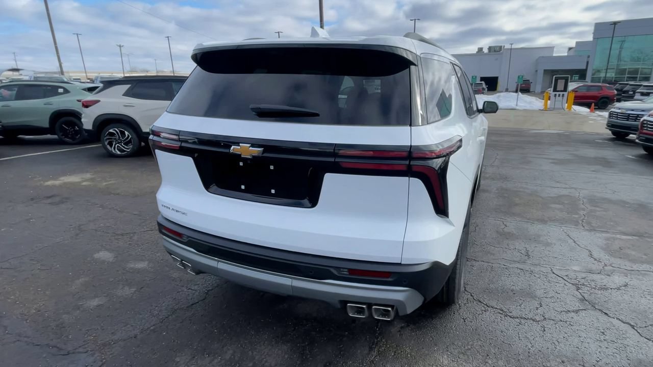 New 2026 Chevrolet Traverse LT w/ Driver Confidence Package FWD image 57