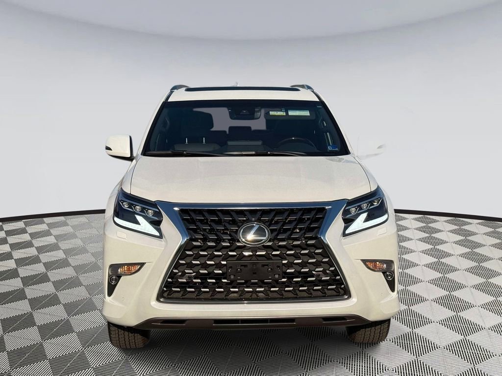 Used 2023 Lexus GX 460 Premium w/ Premium Package image 6