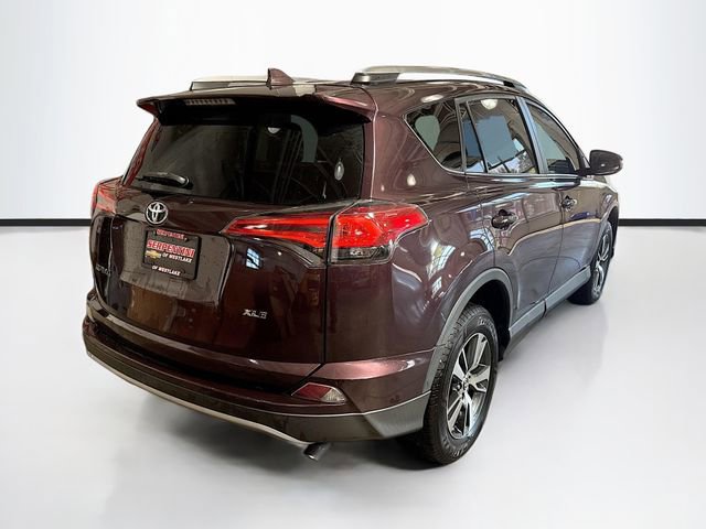 Used 2018 Toyota RAV4 XLE image 6