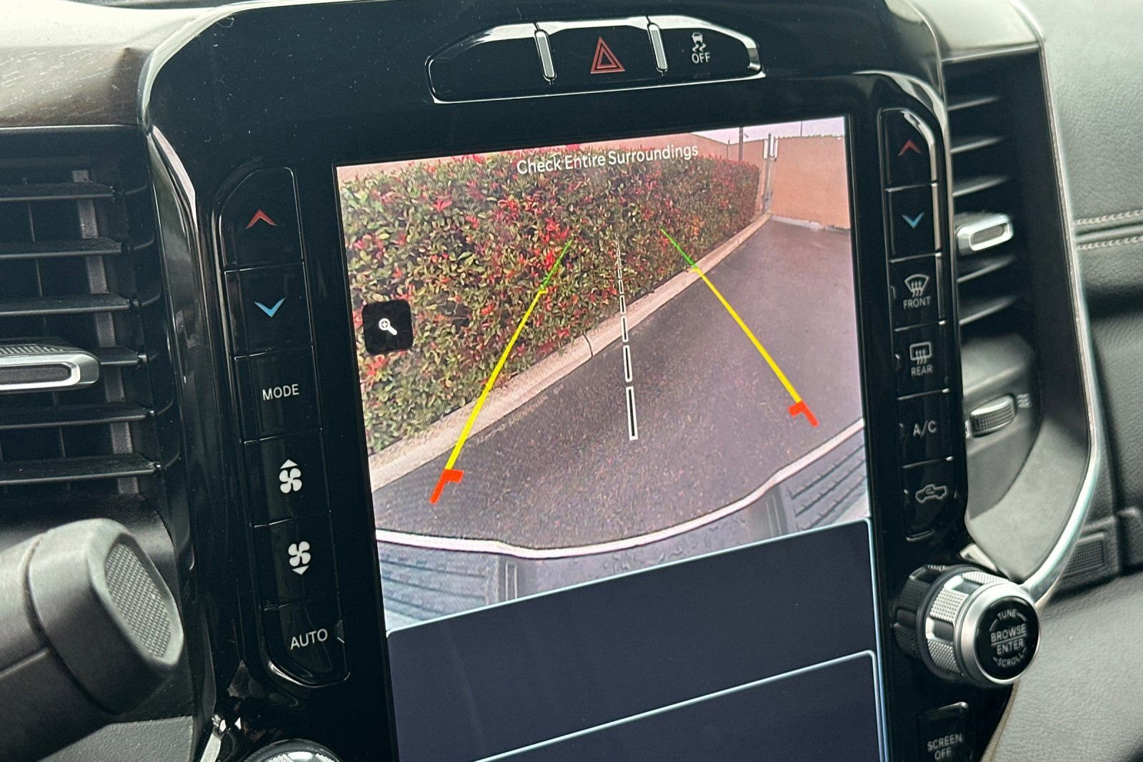 Used 2024 RAM 2500 Laramie image 20