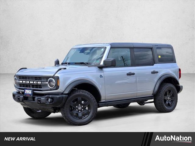 Used 2024 Ford Bronco Black Diamond AWD/4WD image 1