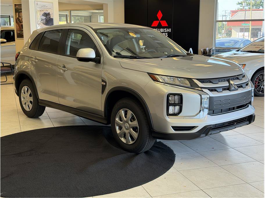 New 2027 Mitsubishi Outlander Sport FWD image 3