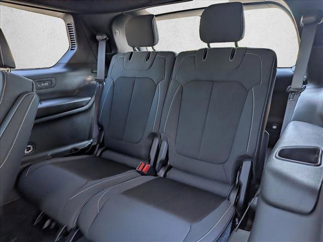 New 2025 Jeep Grand Cherokee L Laredo w/ Luxury Tech Group I image 18