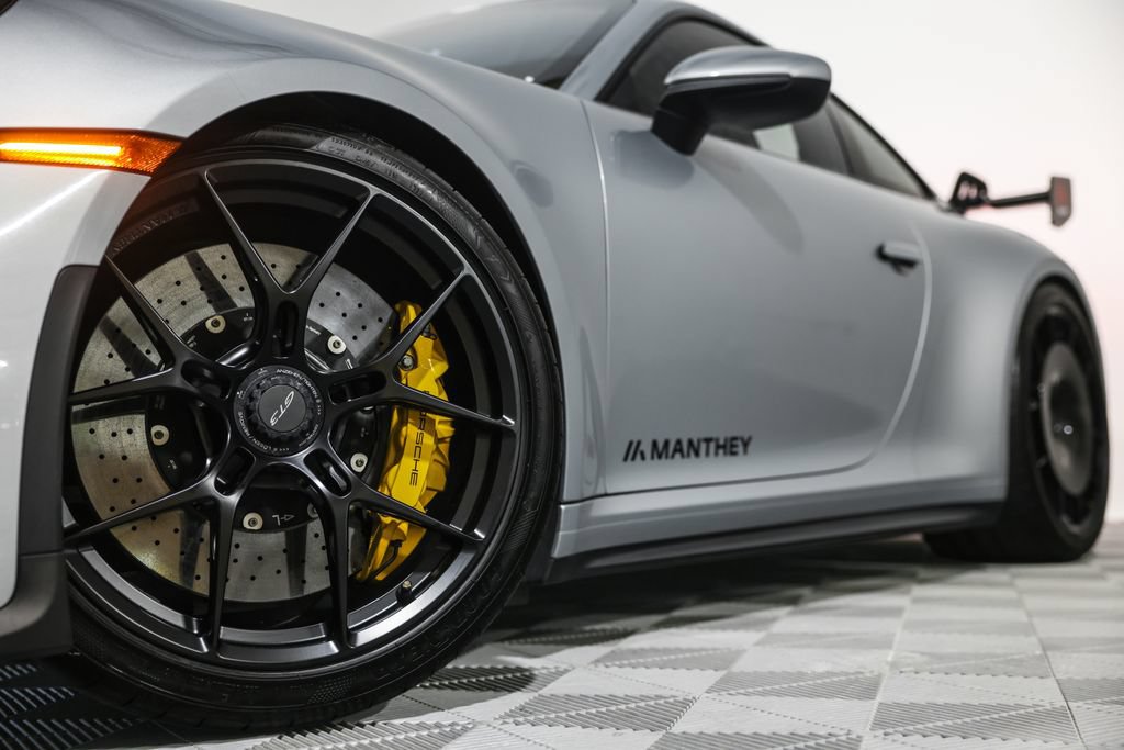 Used 2022 Porsche 911 GT3 RWD image 12