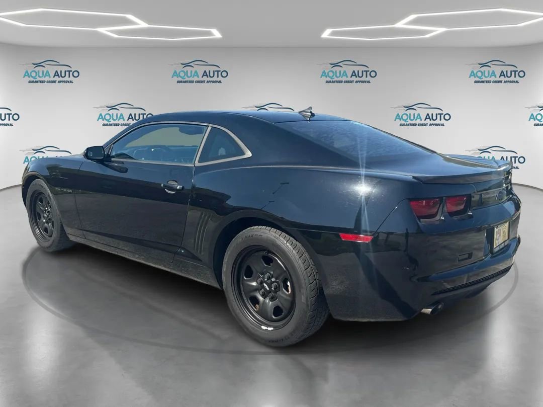 Used 2012 Chevrolet Camaro LS RWD image 7