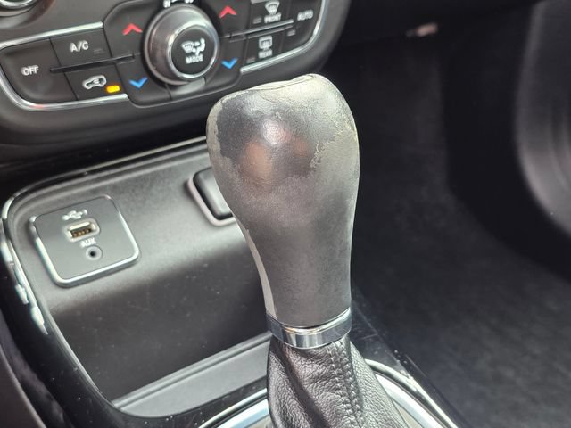 Used 2020 Jeep Compass Latitude FWD image 31