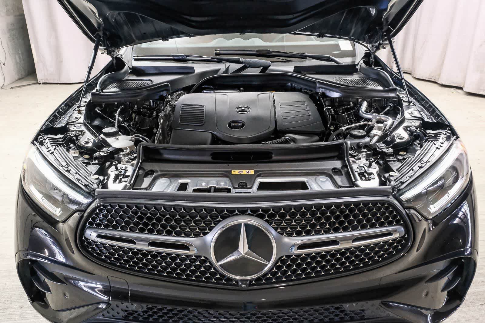 Certified 2024 Mercedes-Benz GLC 300 w/ AMG Line image 29