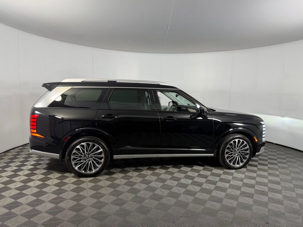 Used 2026 Hyundai Palisade Calligraphy AWD/4WD image 4