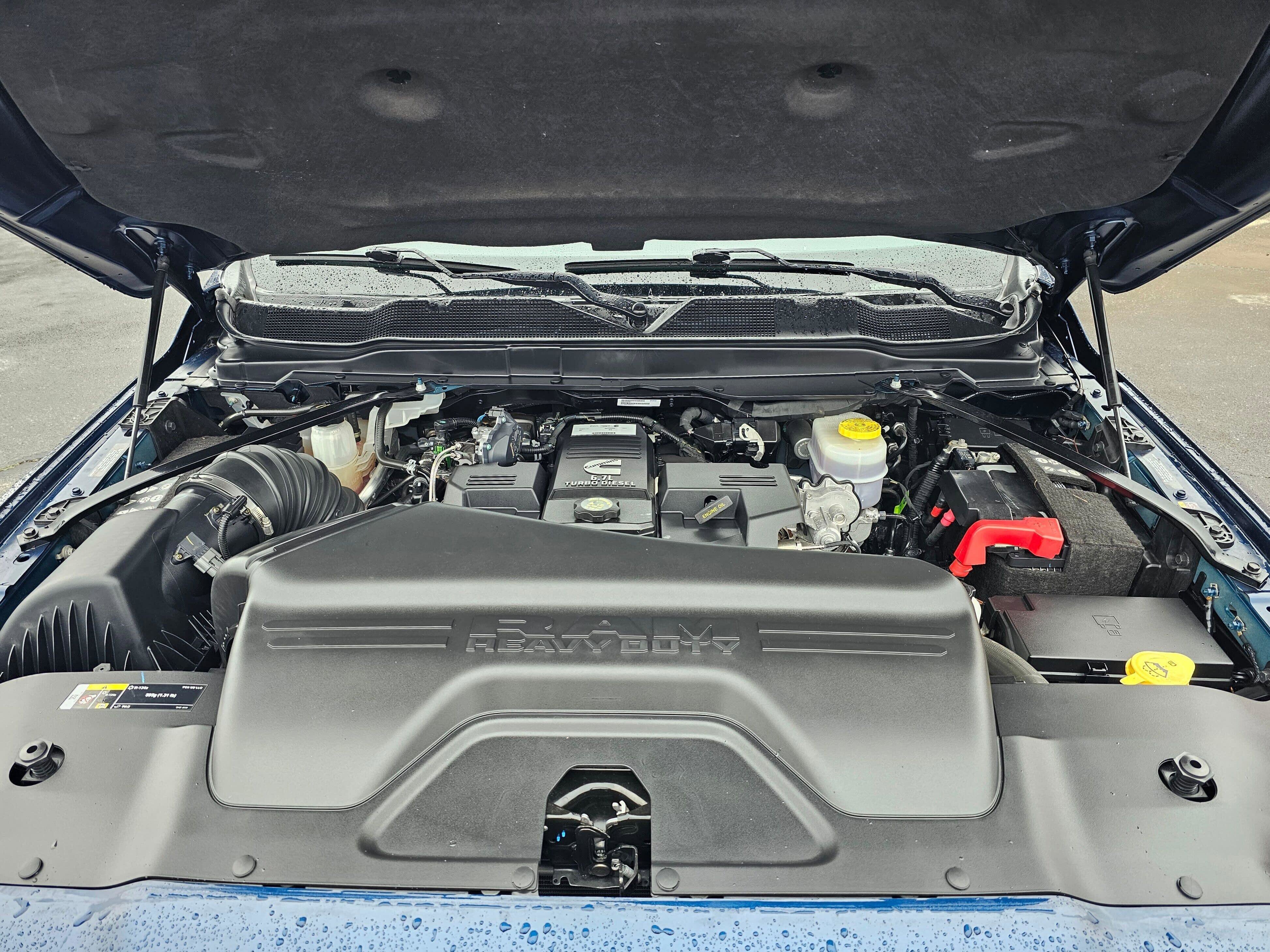 Used 2022 RAM 3500 Big Horn w/ Night Edition image 9