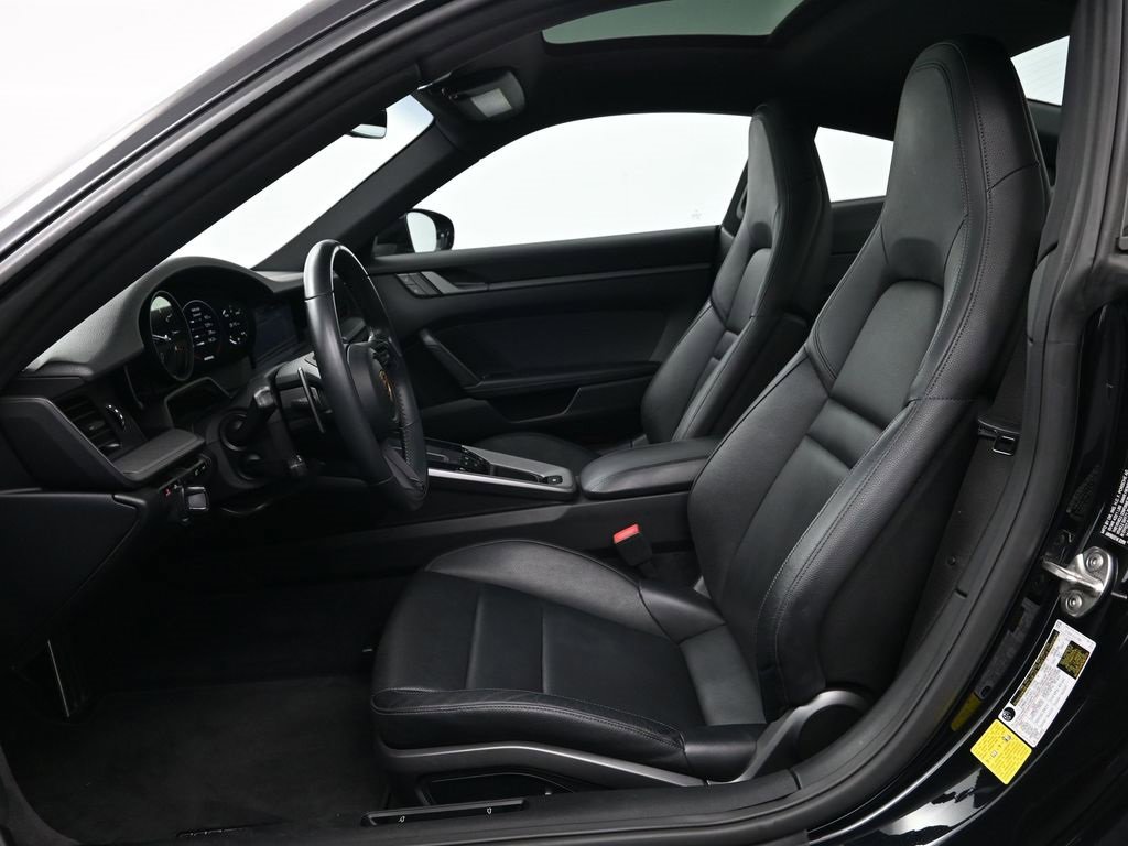 Certified 2021 Porsche 911 Carrera image 5