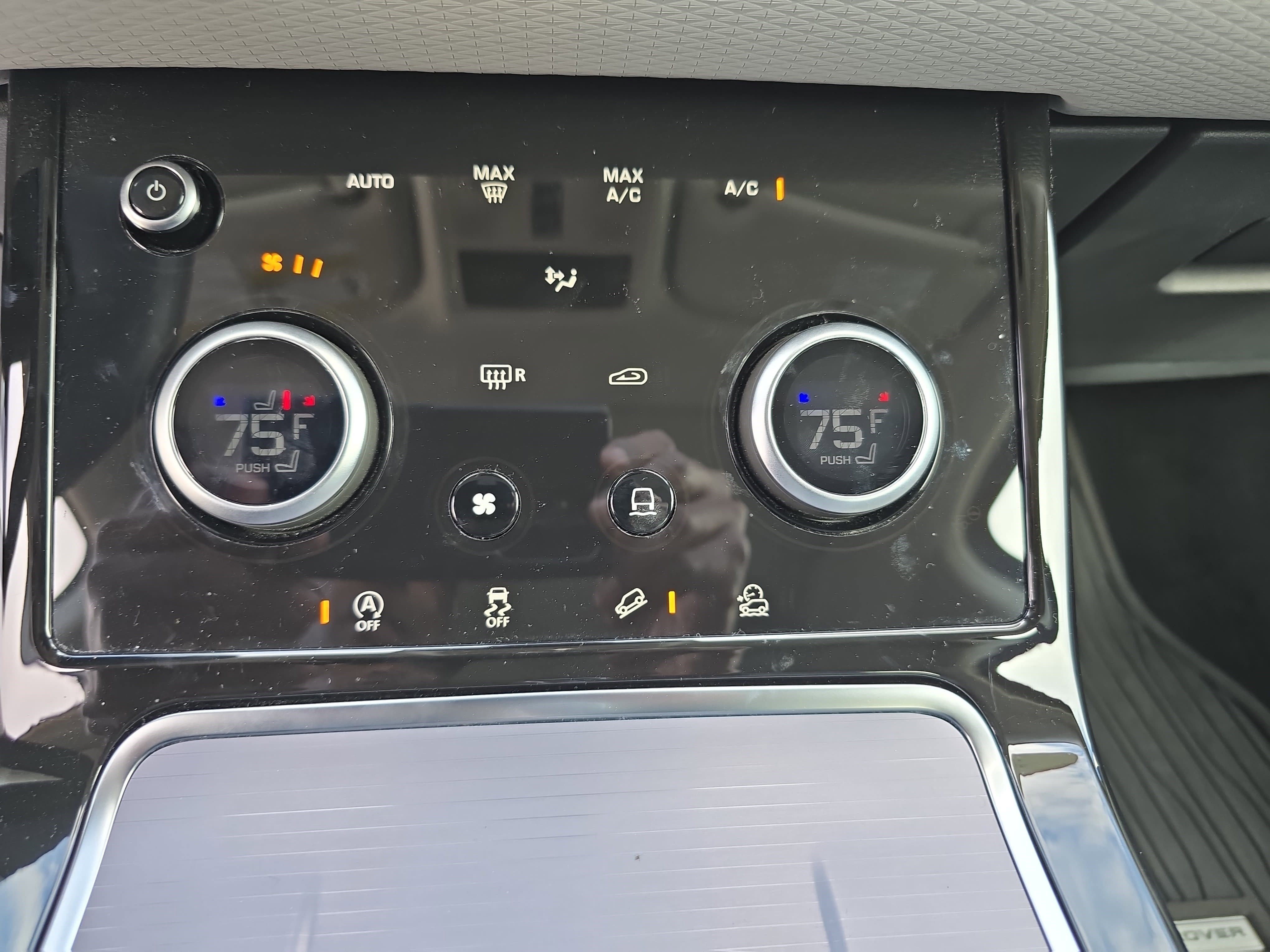 Used 2023 Land Rover Range Rover Evoque S image 20