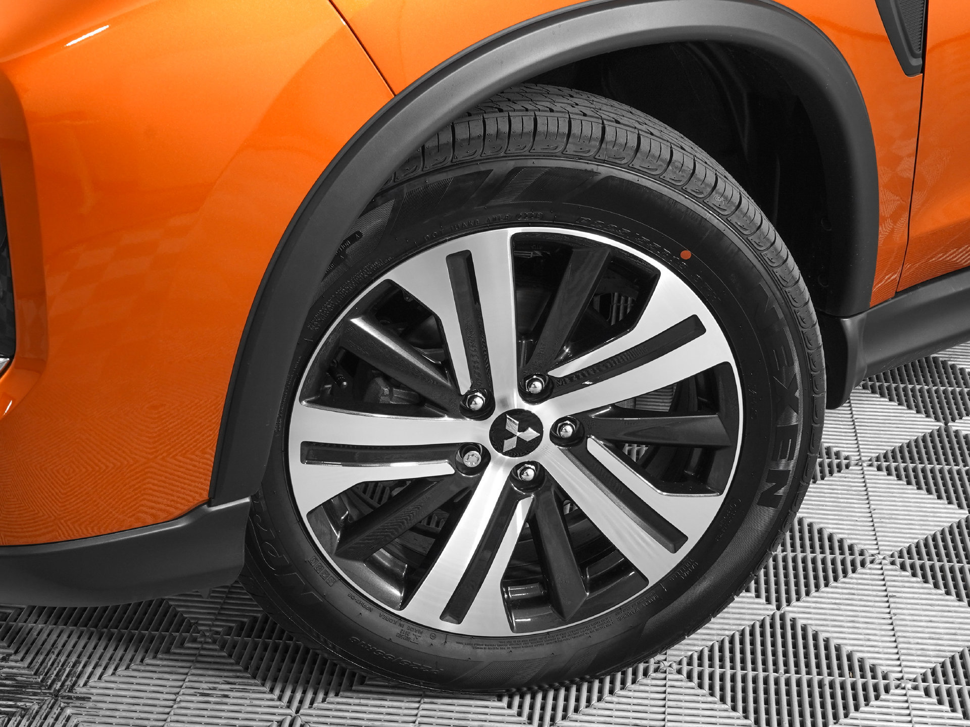 New 2027 Mitsubishi Outlander Sport ES FWD image 19