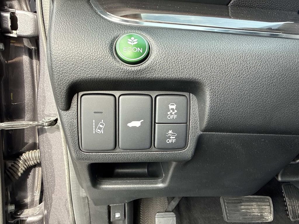 Used 2016 Honda CR-V Touring image 31