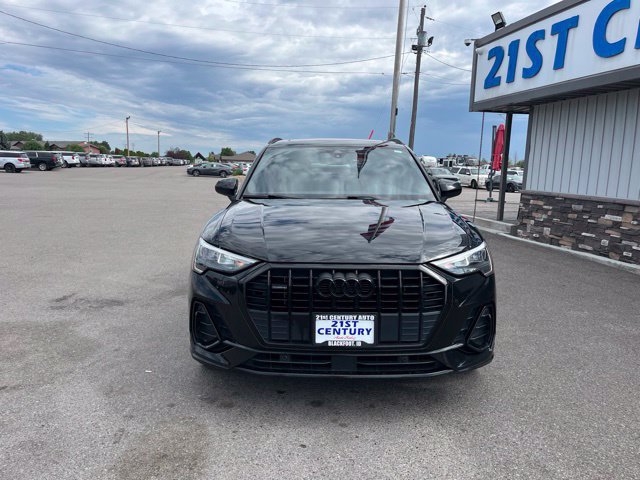 Used 2021 Audi Q3 2.0T Premium AWD/4WD image 2