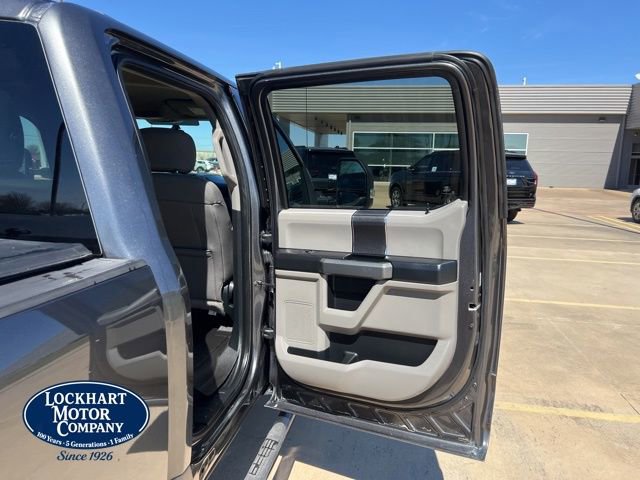 Used 2017 Ford F350 XLT image 24