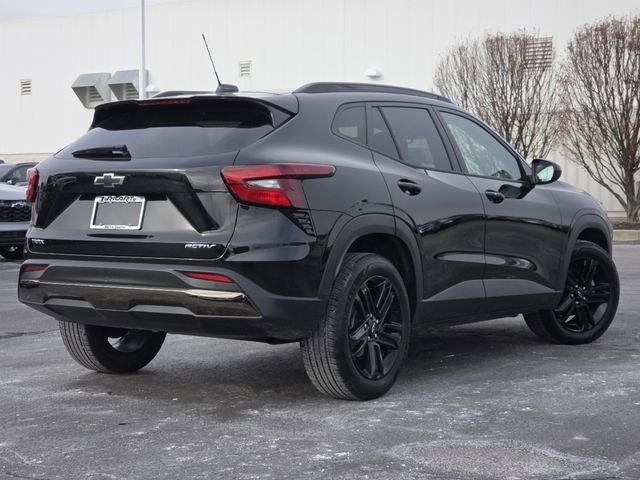 Used 2024 Chevrolet Trax ACTIV w/ Sunroof Package image 21