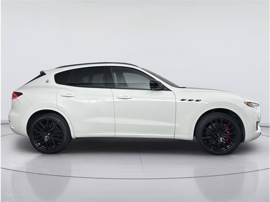 Used 2019 Maserati Levante S AWD/4WD image 6