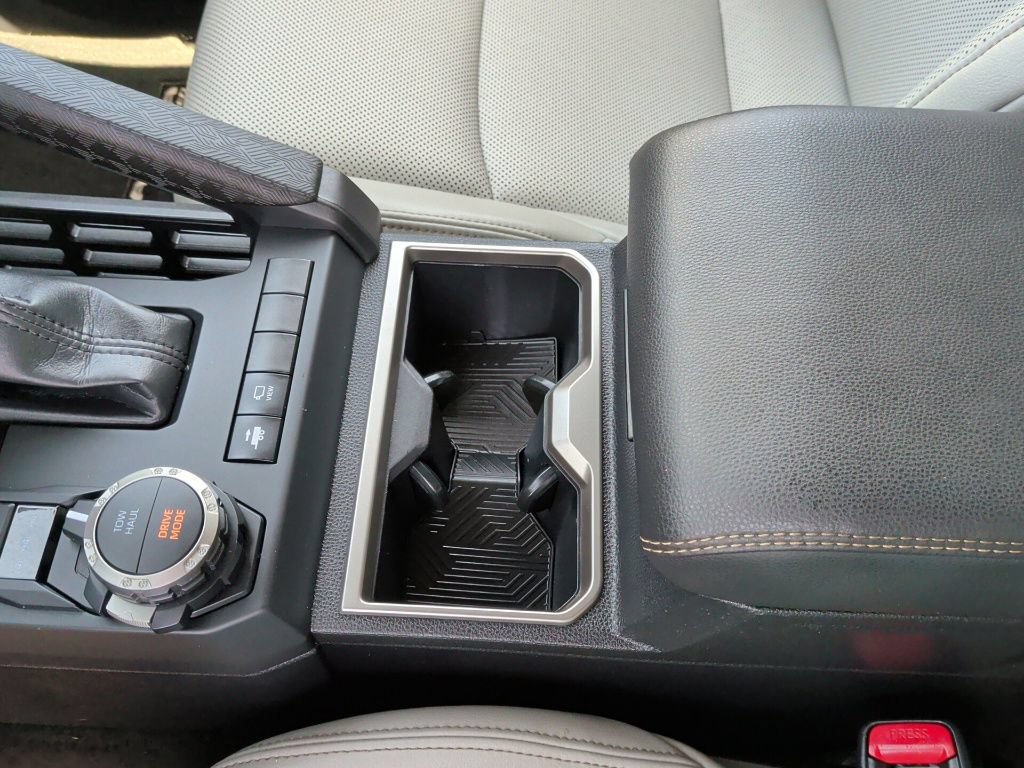 Used 2025 Toyota Tacoma Limited AWD/4WD image 34