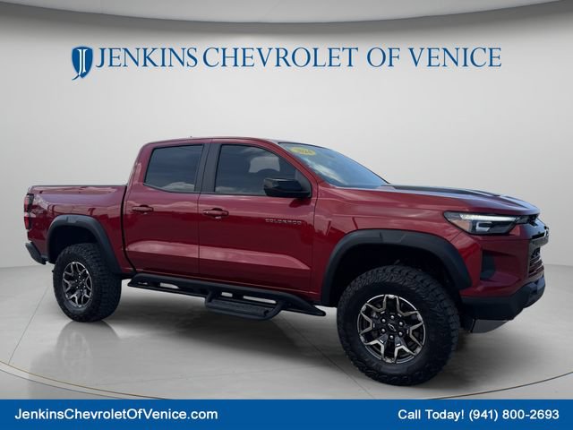 Used 2024 Chevrolet Colorado ZR2 w/ ZR2 Convenience Package III AWD/4WD image 2