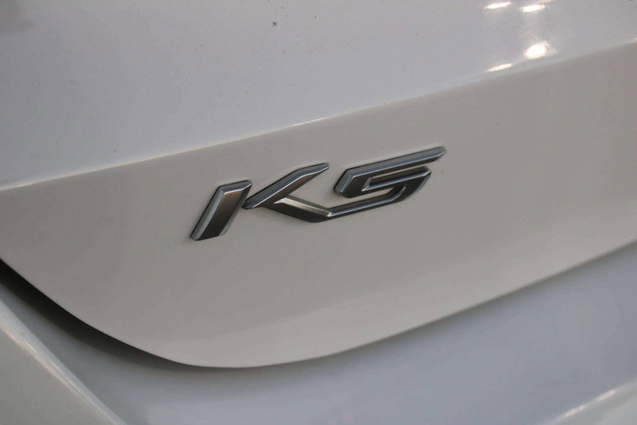 Used 2022 Kia K5 GT-Line AWD/4WD image 25