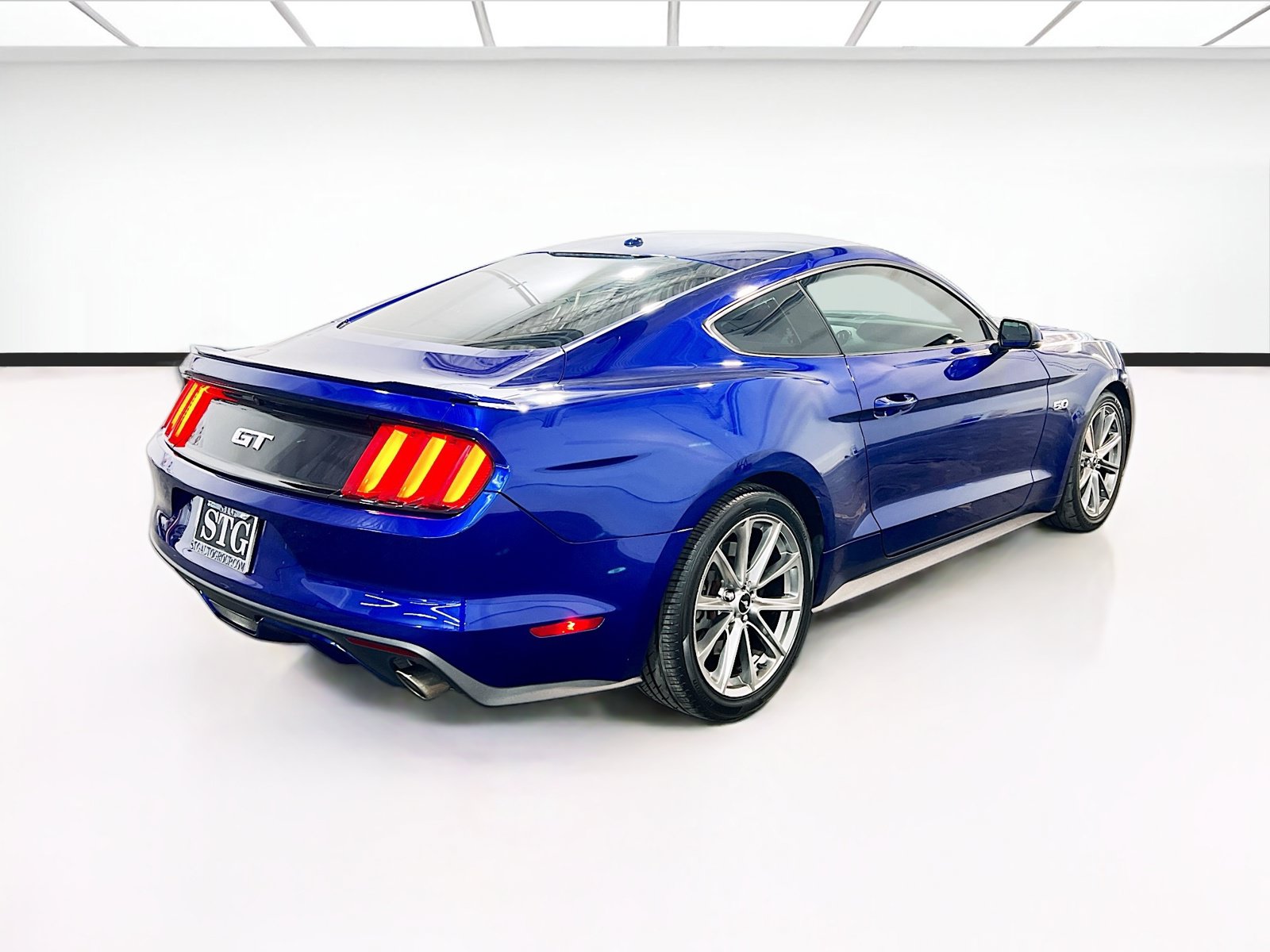Used 2015 Ford Mustang GT Premium RWD image 4