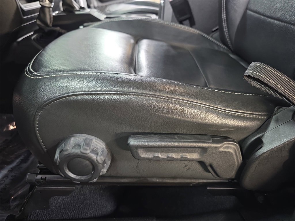 Used 2022 Jeep Gladiator Overland w/ Popular Equipment Package image 28