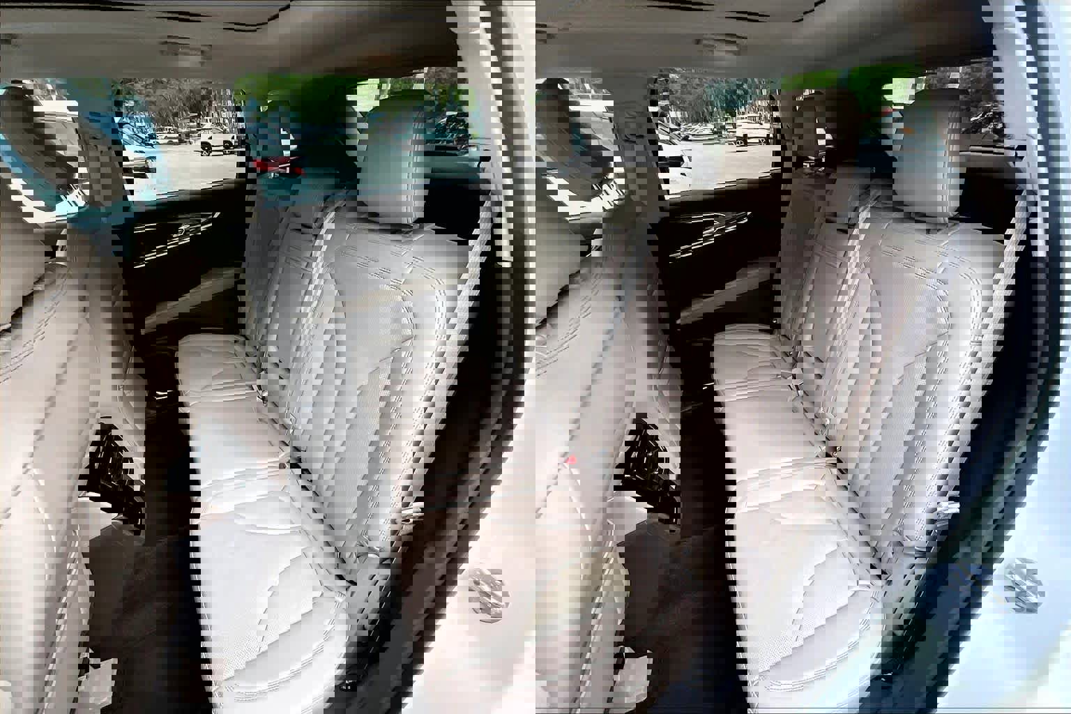 Used 2023 Lincoln Nautilus Reserve w/ Equipment Group 201A image 20